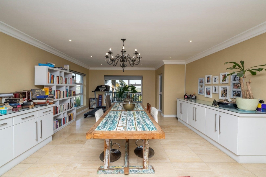 5 Bedroom Property for Sale in Welgedacht Western Cape
